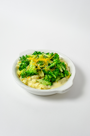 Broccoli Cheddar Mac