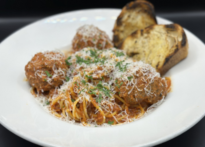 Spaghetti & Meatballs