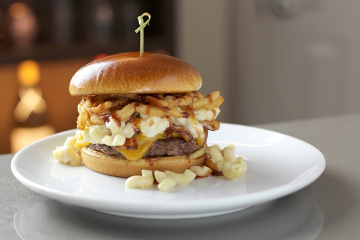 Mac N Cheese Bacon Burger