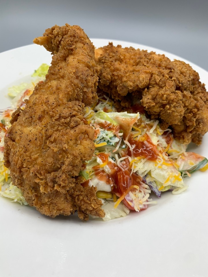 Grilled Chicken Smokehouse Salad