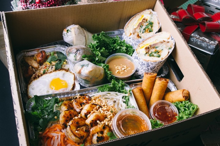 Small Feast (Serves ~3)