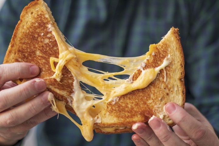 CRAFT "5" GRILLED CHEESE