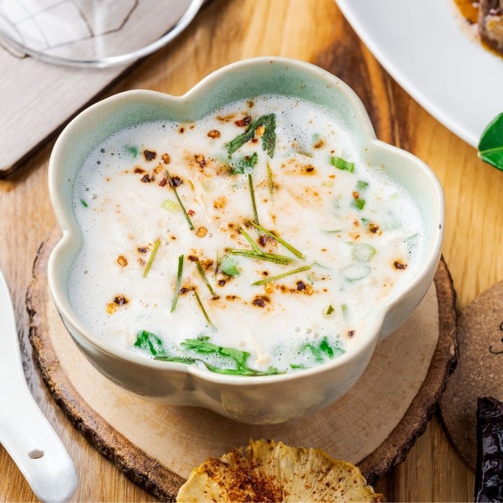 Tom Kha Gai (Coconut Soup)