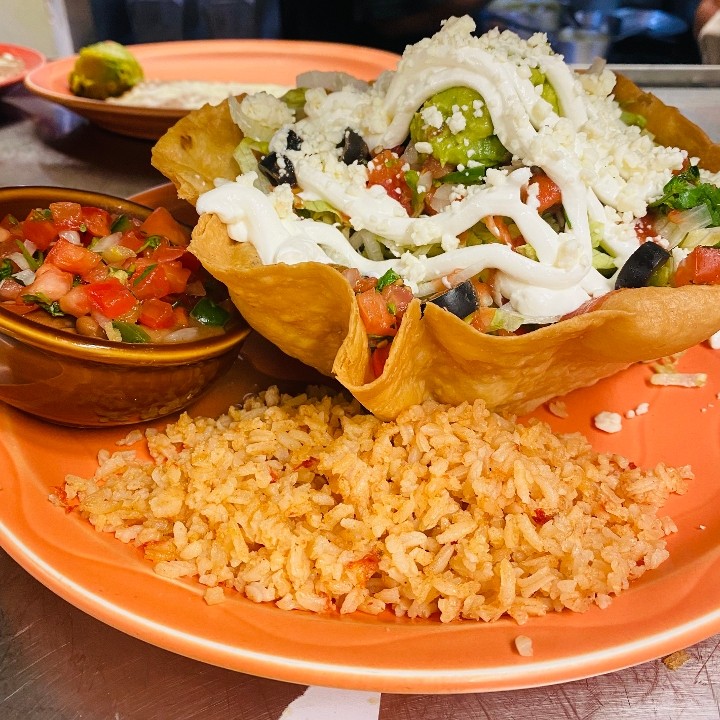 Tostada Grande