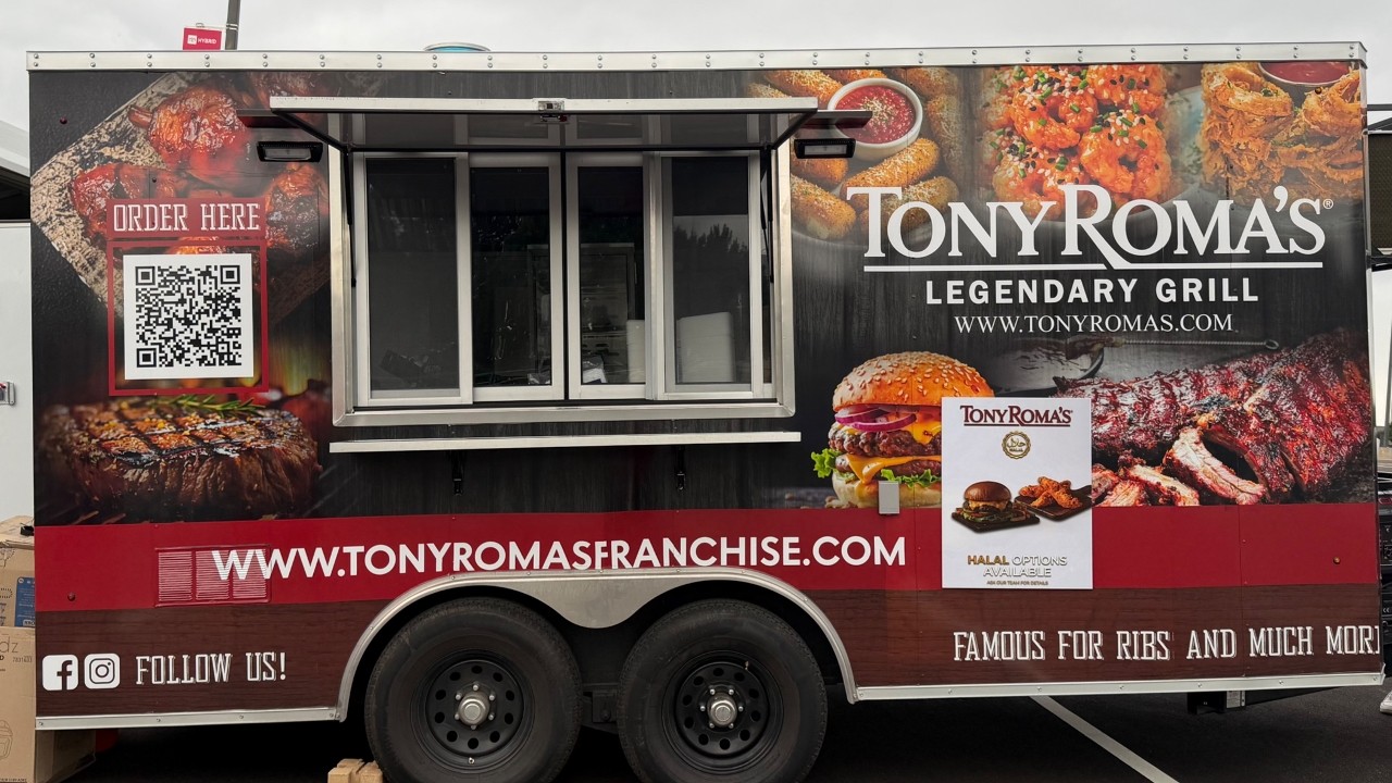 Tony Roma's Food Truck 5601 SEARS ST.
