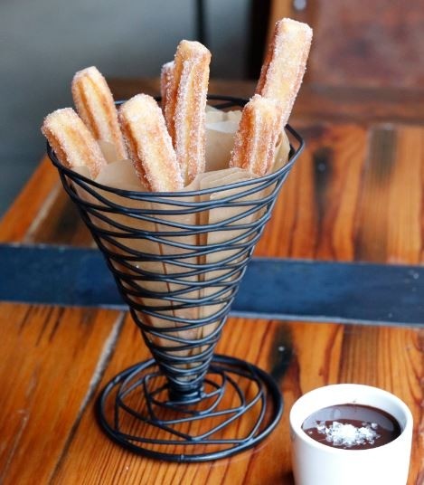 Churros w/ Chocolate Caliente