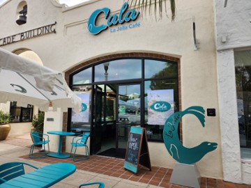 Cala La Jolla Café 7910 Girard Avenue