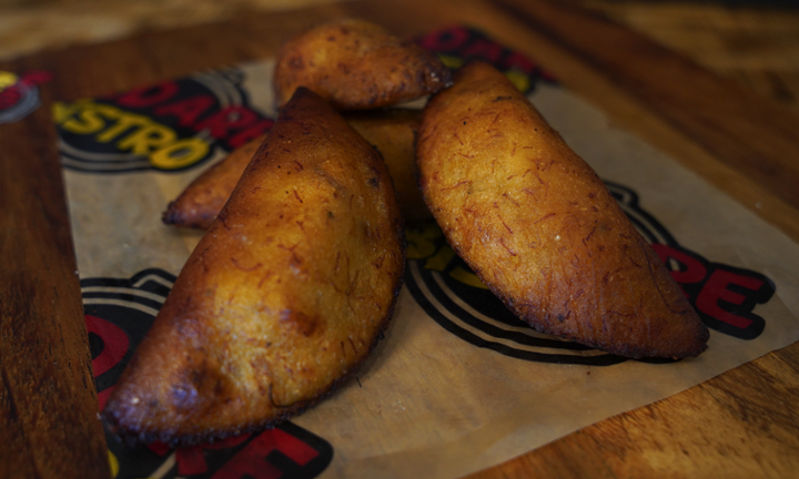 Empanadas de Platano (4 Unid)