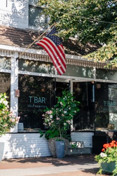Tbar - Southampton 268 Elm St