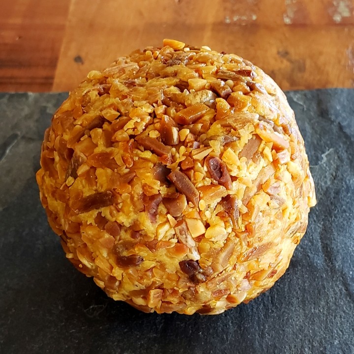 Marbled Wine Cheese Ball