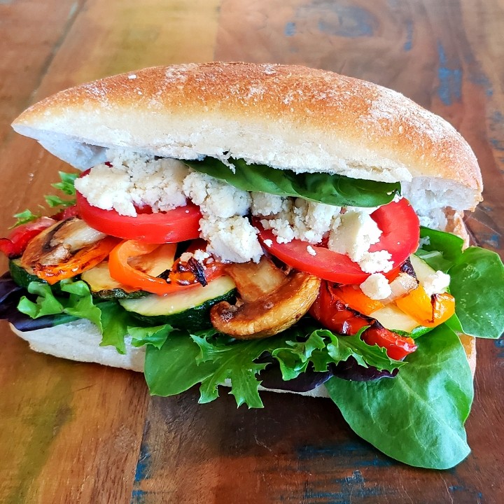 Mediterranean Roasted Veggies Sandwich (Single)