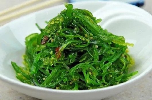 Seaweed salad