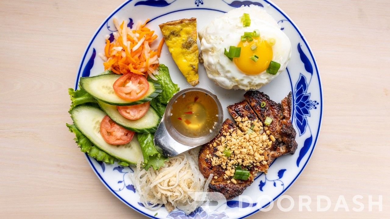 Com Tam Suon Nuong (P Steak)