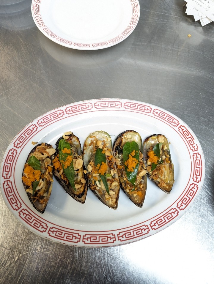 Chem Chep Nuong Mo Hanh (Mussels)