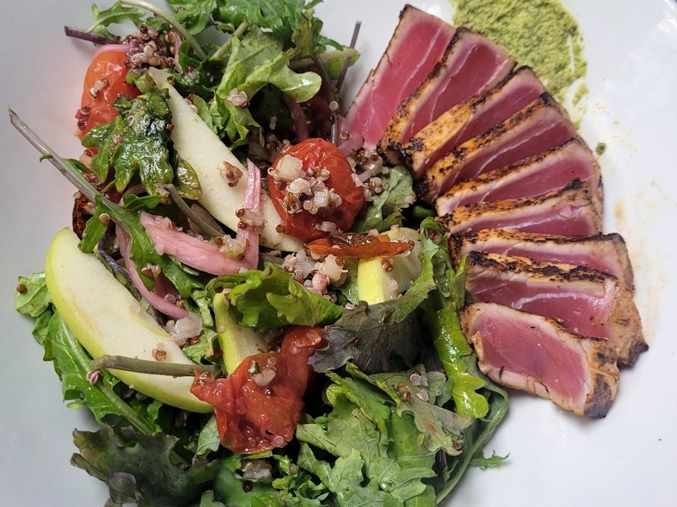 St. Kitt's Salad With Tuna