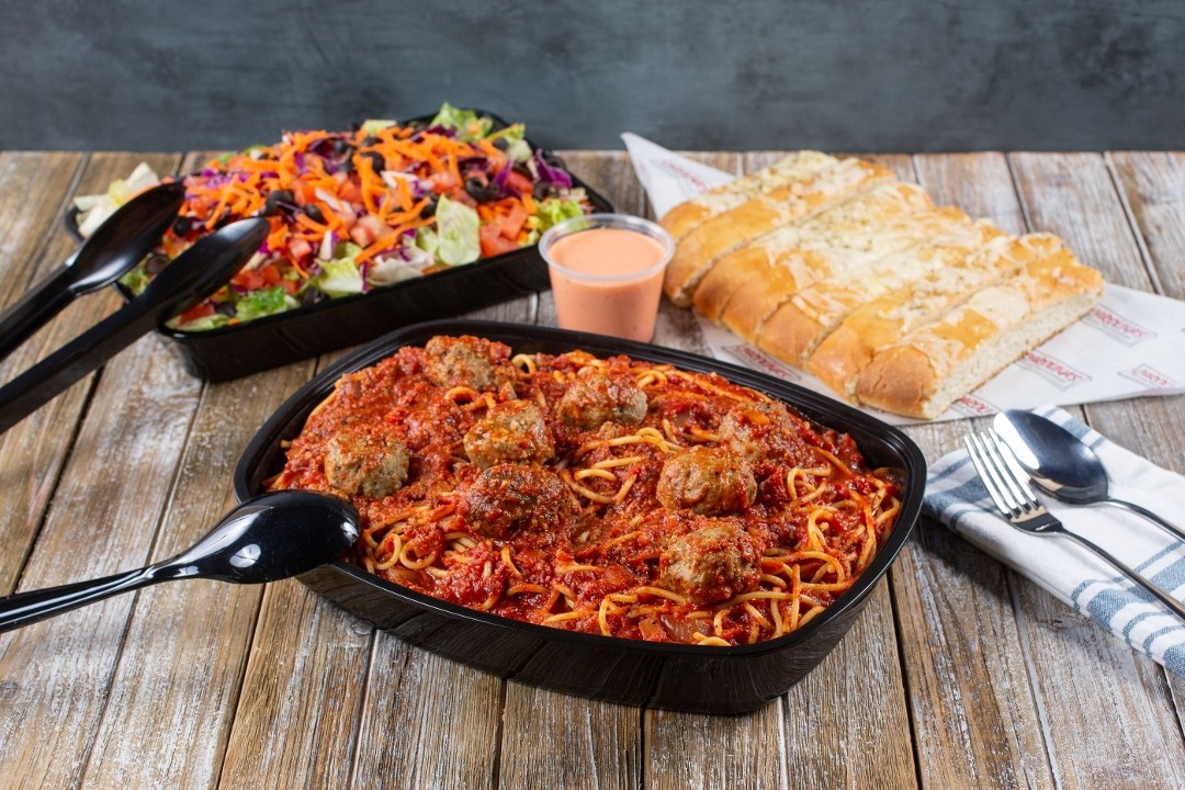 Spaghetti with Meat Sauce Family Value Bundle (serves 6)