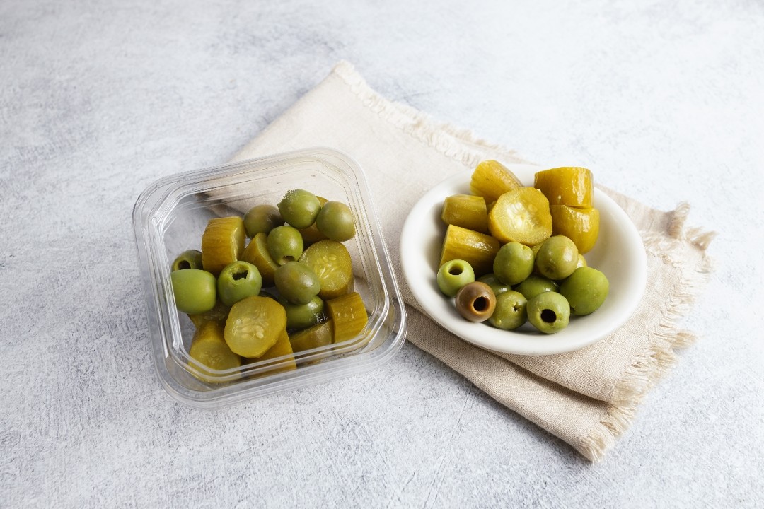 Pickles & Olives | 8oz