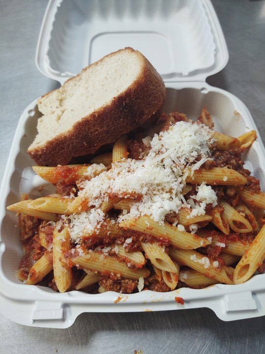 Penne Bolognesse (Meat Sauce)