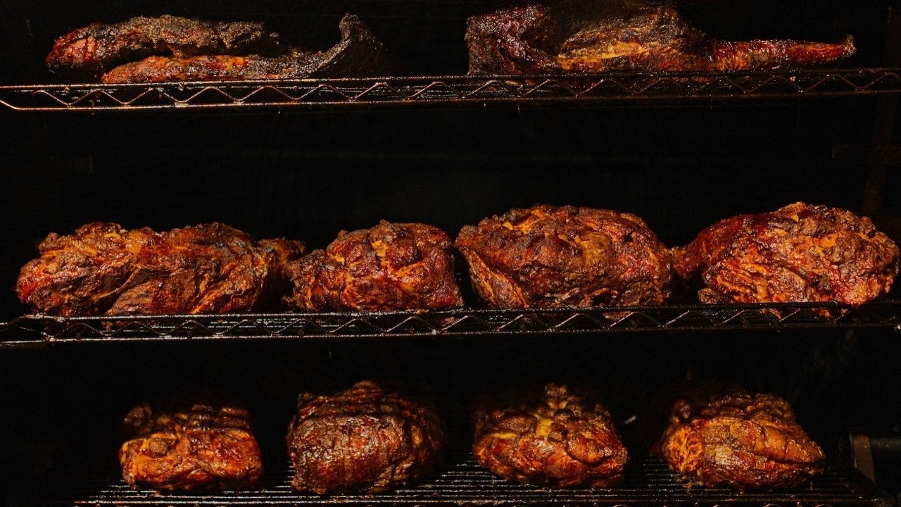 Feral BBQ 8304 Valley Boulevard