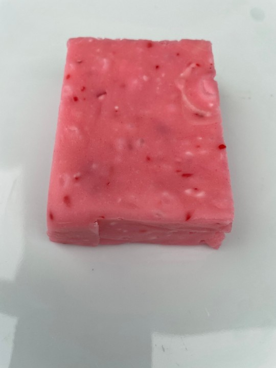 Fudge - Pink Peppermint (~3.25oz)