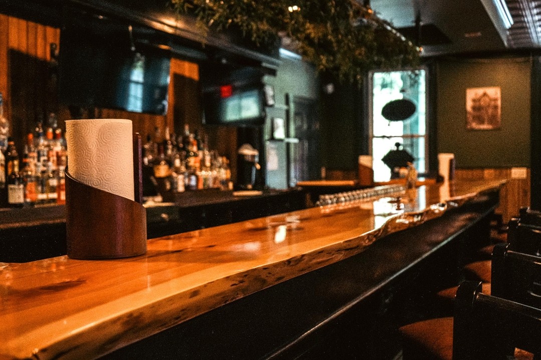 Ollie's Pub and Kitchen