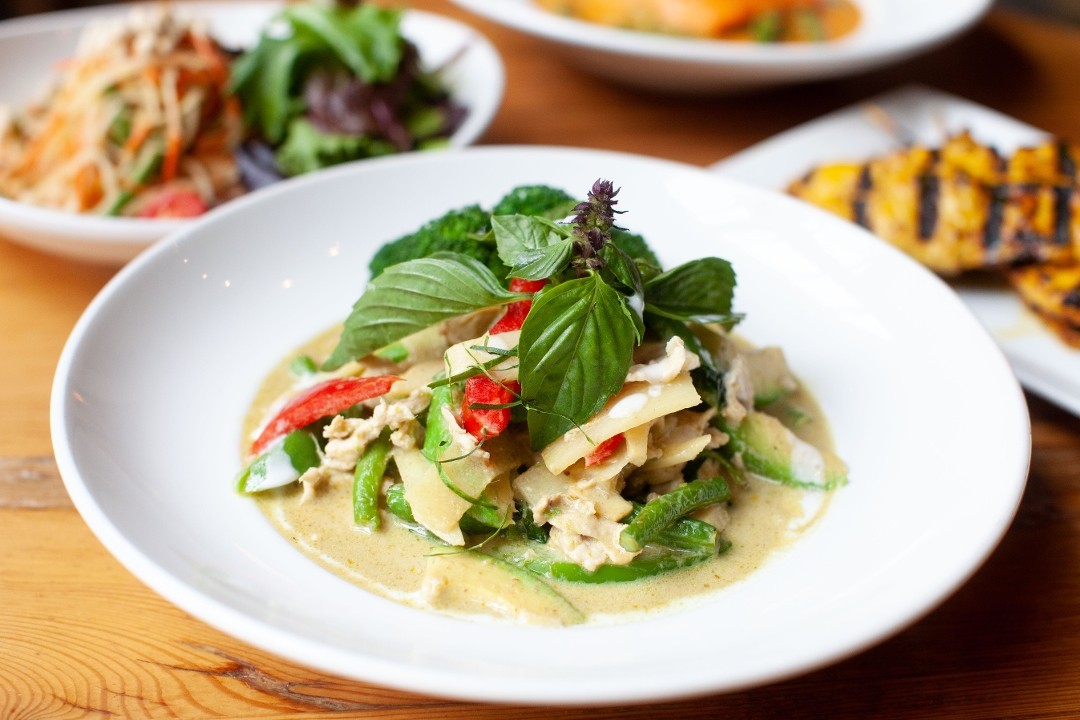 Sabai 27 Oakway Ctr