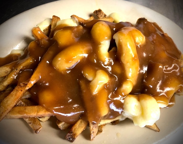 Traditional Poutine