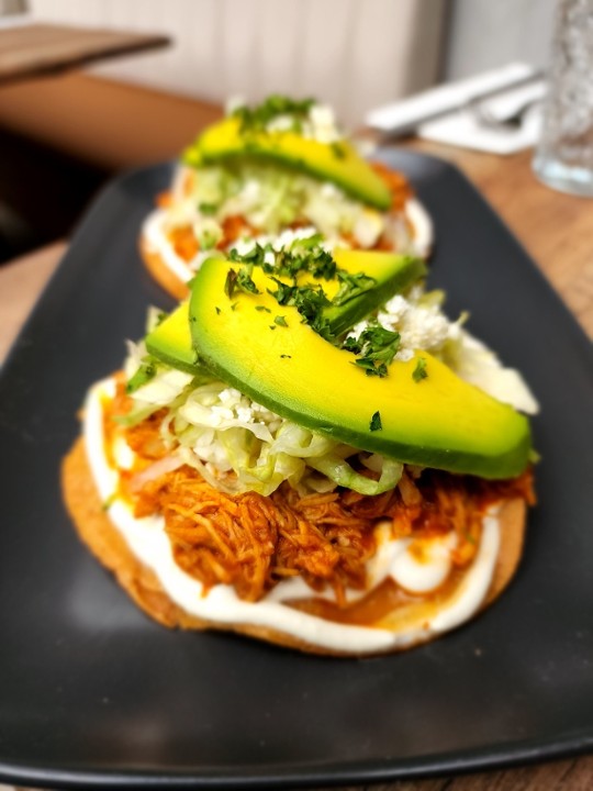 TINGA TOSADAS