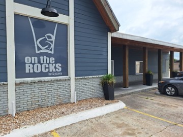 On the Rocks 817 East McNeese Street