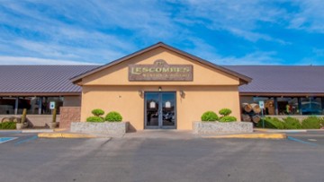 D.H. Lescombes Winery & Bistro