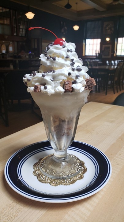 Postal Porter Brownie Sundae