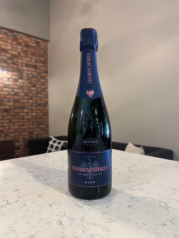 Chardonnay, Pinot Noir |  Cesarini Sforza | Trento |  Brut Rosé NV