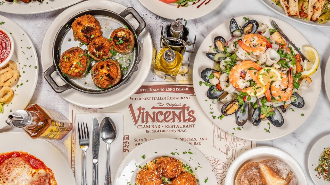 Vincent's Clam Bar - Carle Place, NY
