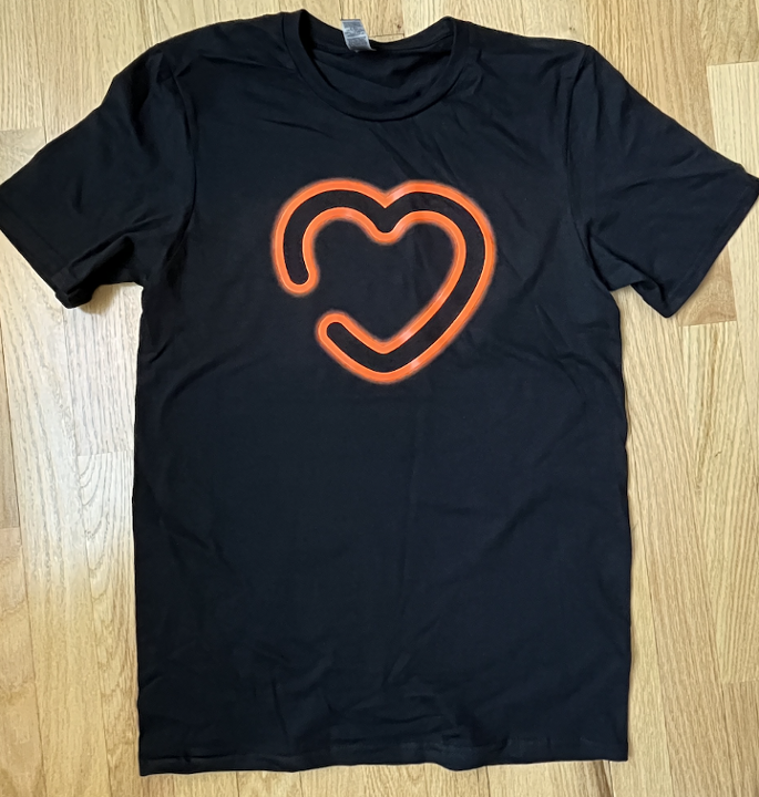 Ani Glowing Heart Tee*