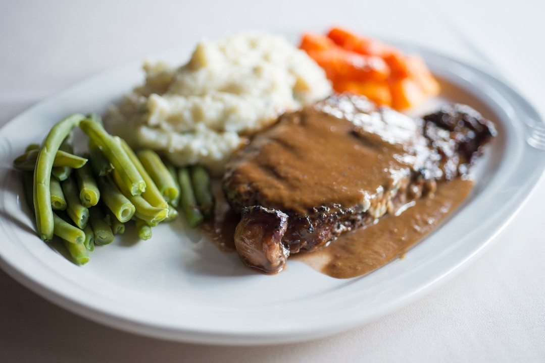 Basil Restaurant and Catering
43 Frairy St
Medfield, MA 02052
508-359-4400