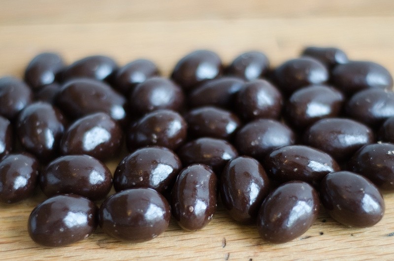 Dark Chocolate Toffee Almonds