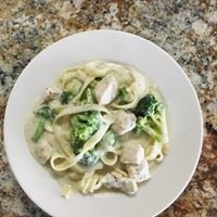 Gorgonzola Chicken & Broccoli