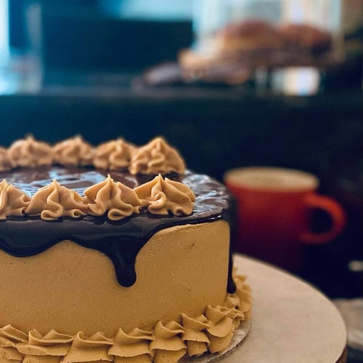 CHOC PEANUT BUTTER CAKE