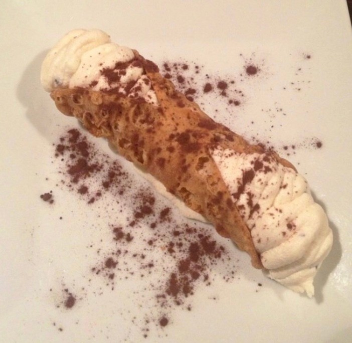 Large Cannolo