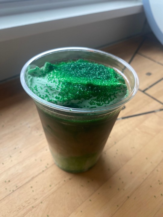 SPECIAL! shamrock latte 16 oz