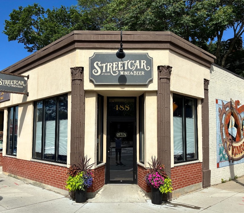 Streetcar 488 Centre St