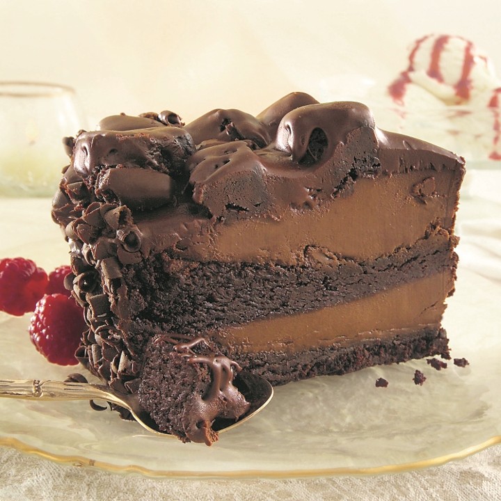 CHOCOLATE LOVIN CAKE