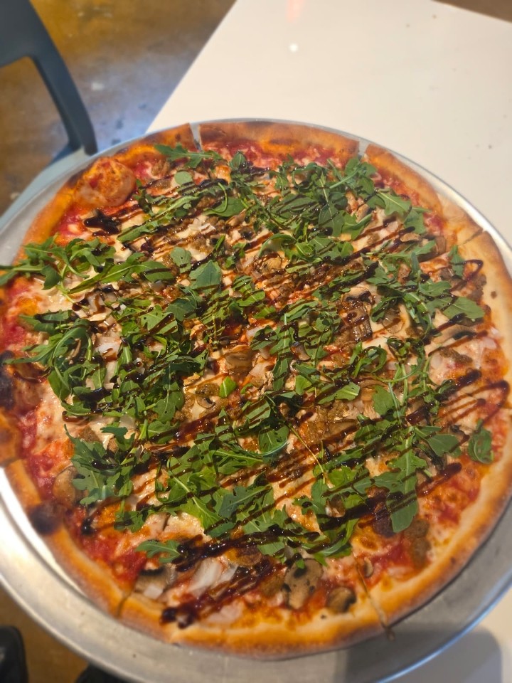 Starboy's Pizzeria
Stellar By the Slice!