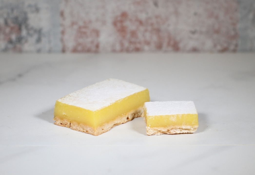 Creamy Lemon Crumb Bar
