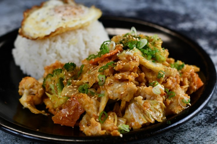 R27 Spicy thai curry chix stir fry