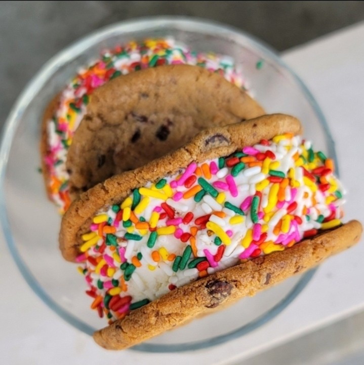 Two Pack Ice Cream Cookie Sandwich