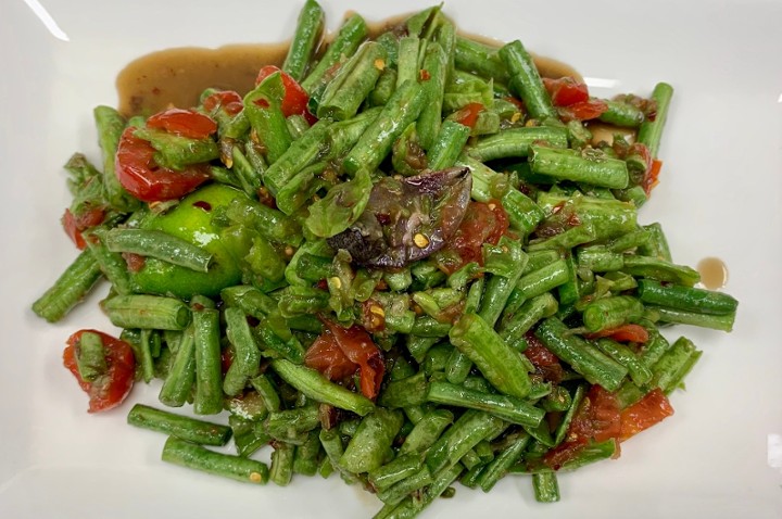 Long Green Bean Salad (Thum Maak Tua)