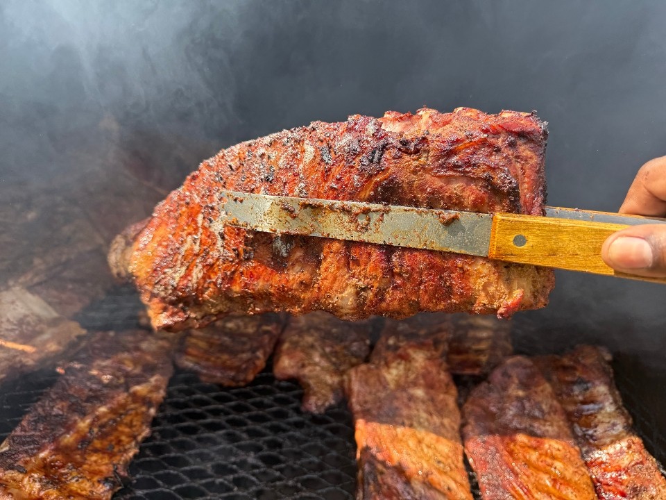 BBQ CLUBHOUSE  4024 Spring Garden St