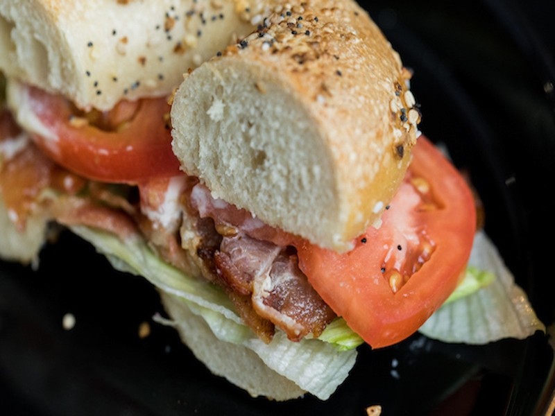 BLT