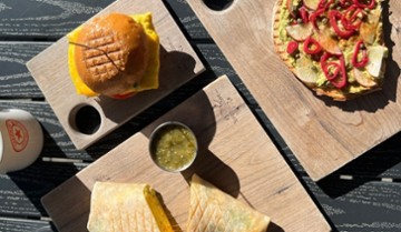 PROVISIONS
cafe - coffee - beer - wine - shop